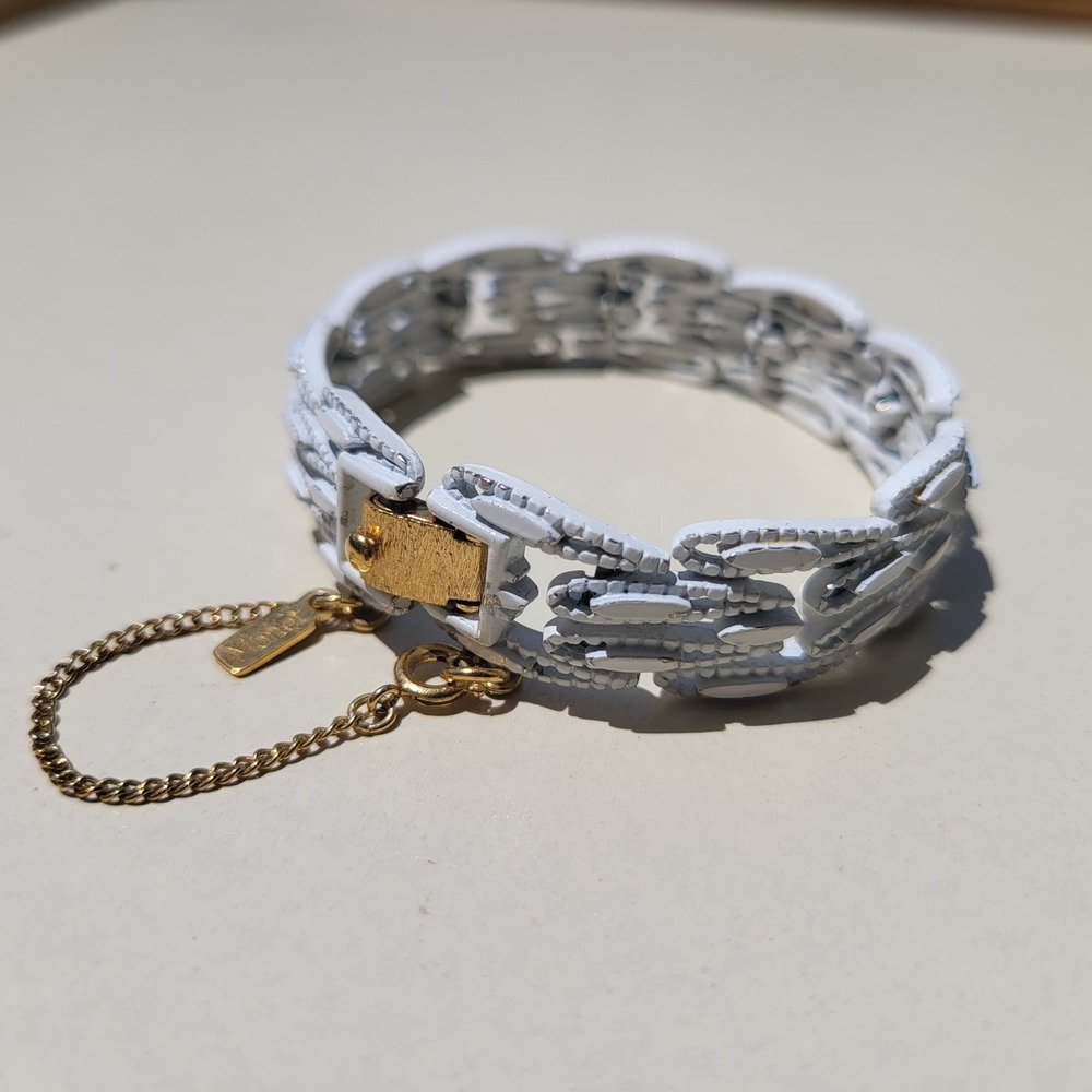 Vintage Monet Enamel Link Bracelet White Gold Tone Textured Safety Chain